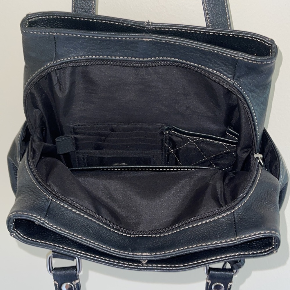 Giani Bernini Black Shoulder Purse! - Picture 11 of 13
